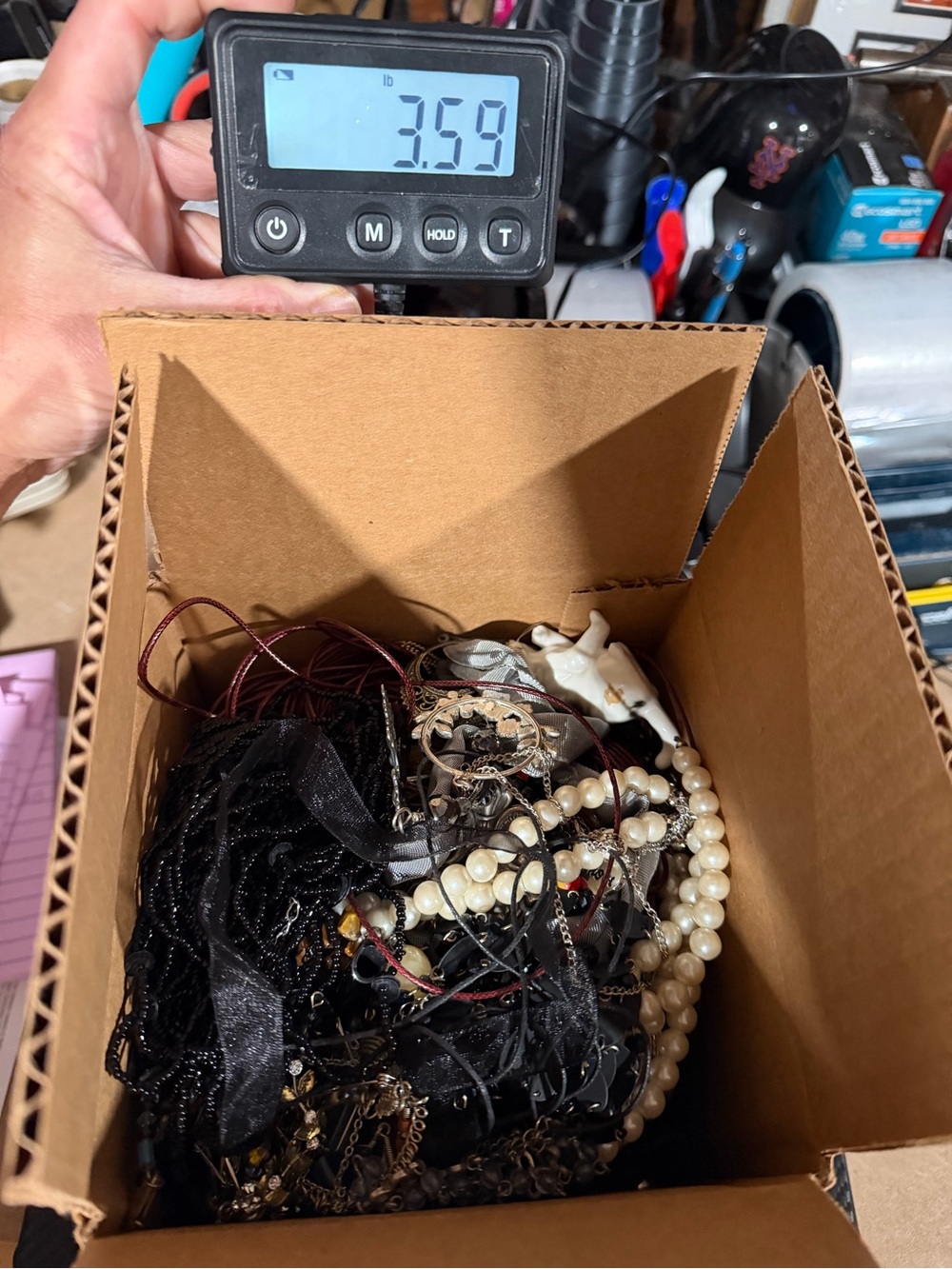 3.59 Lbs Of Costume Jewelry Wear Resell Craft